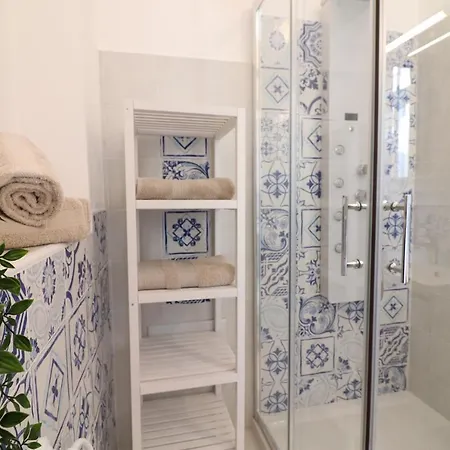 Aura A * Отранто